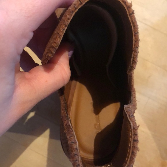 Universal Thread booties - Picture 5 of 5